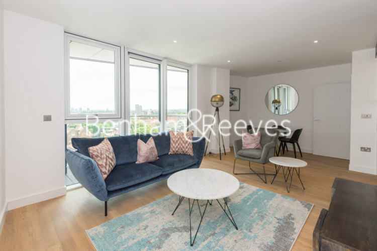 2  bedrooms flat to rent in Wandsworth Road, Nine Elms, SW8-image 1