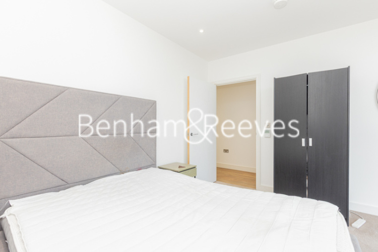 2  bedrooms flat to rent in Gladwin Tower, Wandsworth Road, SW8-image 17
