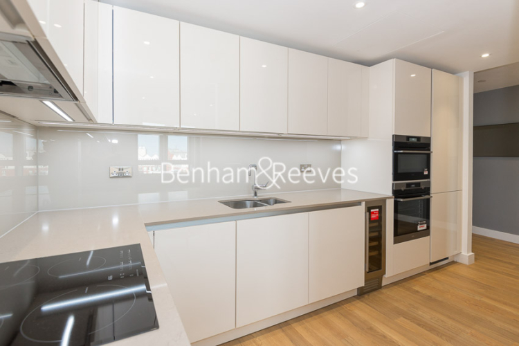 2 bedrooms flat to rent in Wandsworth Road, Nine Elms, SW8-image 2