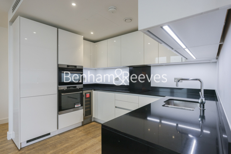 2 bedrooms flat to rent in Wandsworth Road, Nine Elms, SW8-image 2