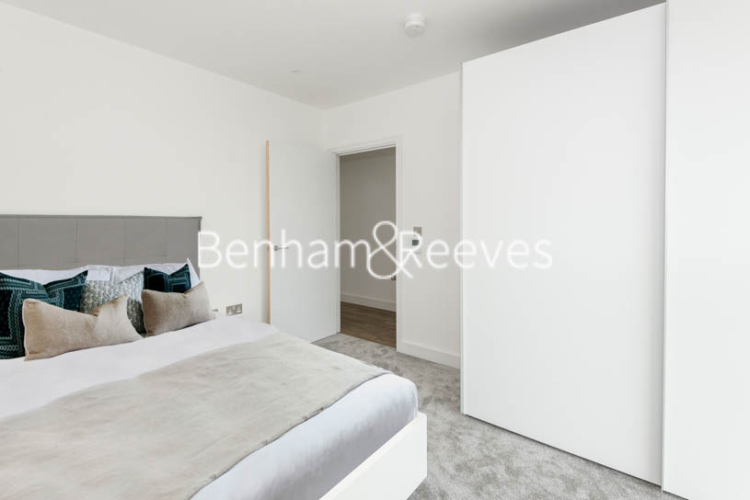 2 bedrooms flat to rent in Wandsworth Road, Nine Elms, SW8-image 8