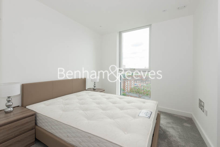 2  bedrooms flat to rent in Wandsworth Road, Nine Elms Point, SW8-image 11