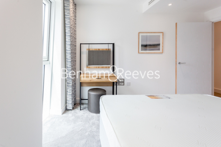 1  bedroom flat to rent in Wandsworth Road, Nine Elms Point, SW8-image 12