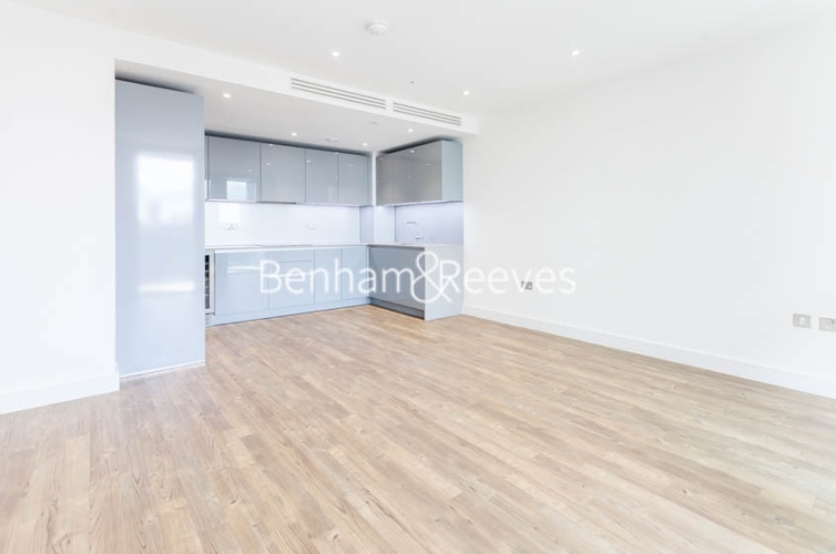 2 bedrooms flat to rent in Wandsworth Road, Nine Elms, SW8-image 1