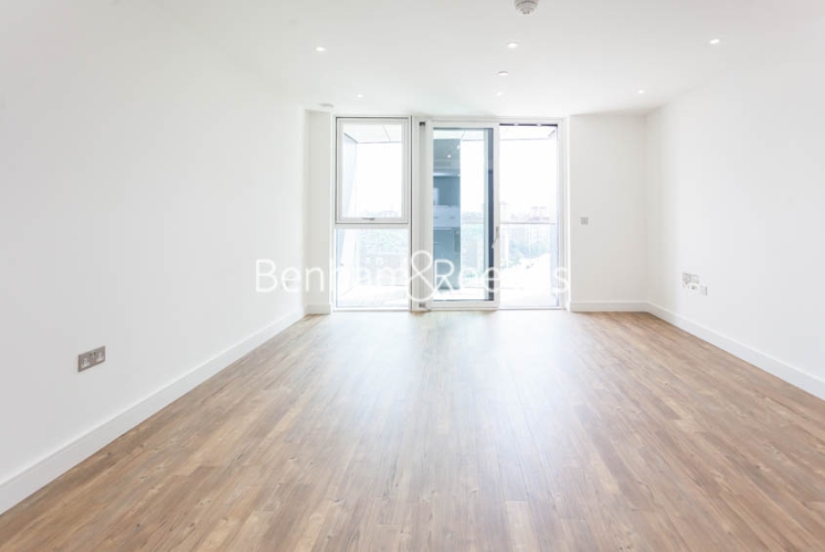 2 bedrooms flat to rent in Wandsworth Road, Nine Elms, SW8-image 6