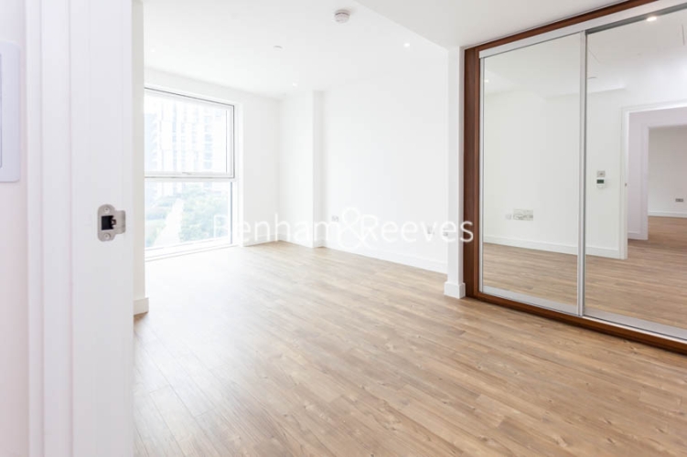 2  bedrooms flat to rent in Wandsworth Road, Nine Elms, SW8-image 12