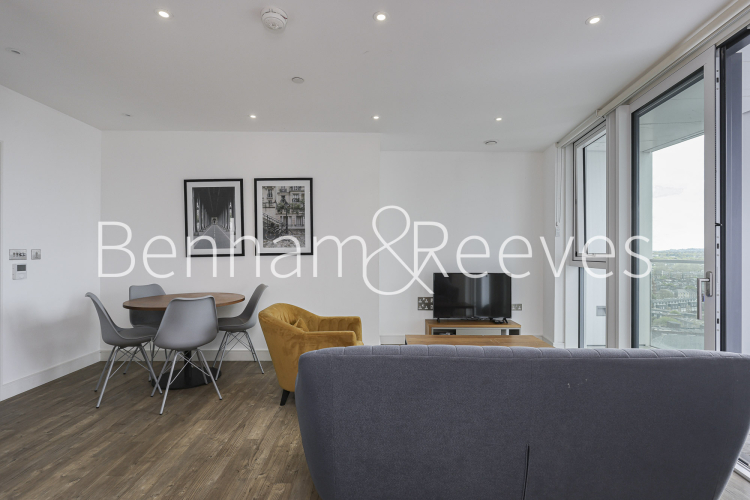 1  bedroom flat to rent in Wandsworth Road, Nine Elms, SW8-image 11