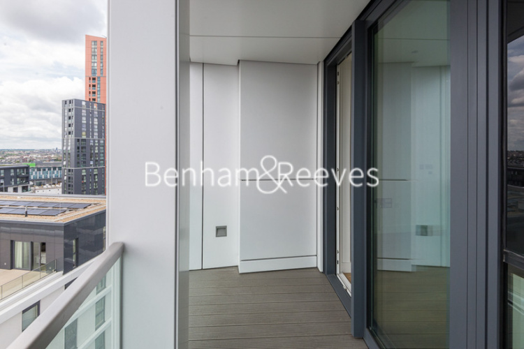 1  bedroom flat to rent in Wandsworth Road, Nine Elms, SW8-image 10