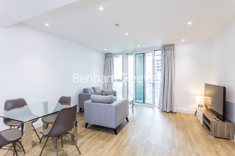 2  bedrooms flat to rent in Wandsworth Road, Nine Elms, SW8-image 1
