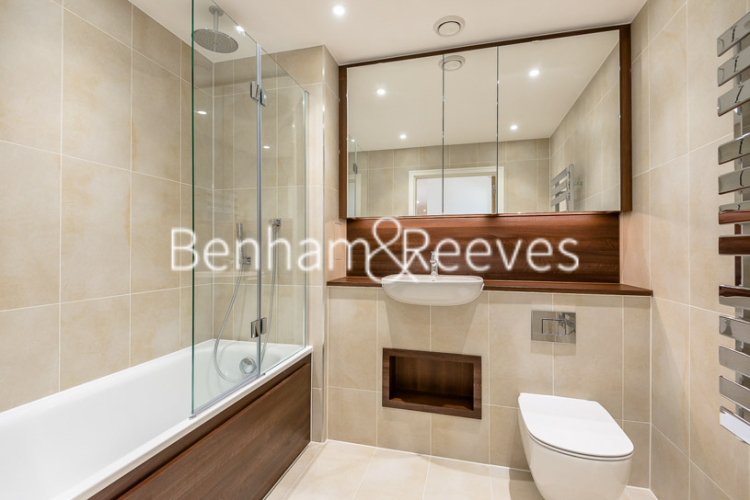 1 bedroom flat to rent in Wandsworth Road, Nine Elms, SW8-image 4