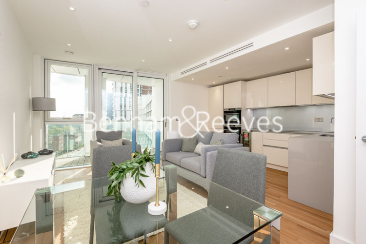 1 bedroom flat to rent in Wandsworth Road, Nine Elms, SW8-image 7