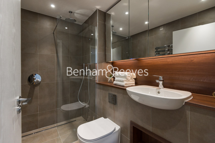 2 bedroom(s) flat to rent in Wandsworth Road, Nine Elms, SW8, London