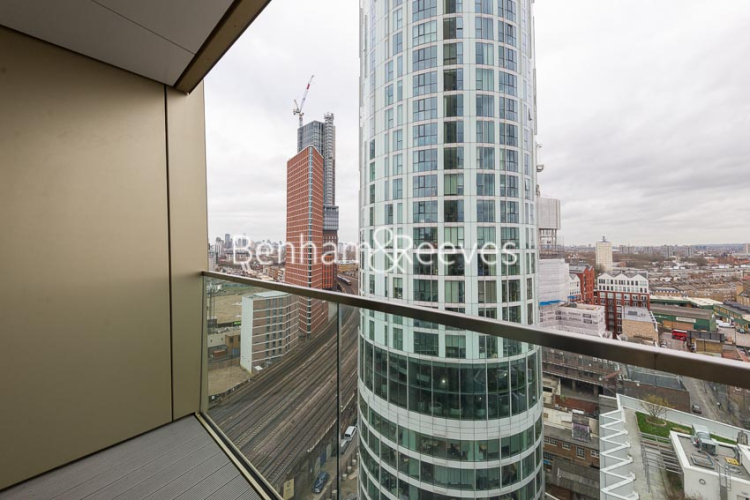 2 bedroom(s) flat to rent in Wandsworth Road, Nine Elms, SW8, London