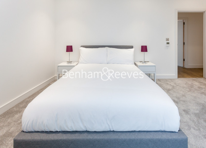 2 bedrooms flat to rent in Wandsworth Road, Nine Elms, SW8-image 3