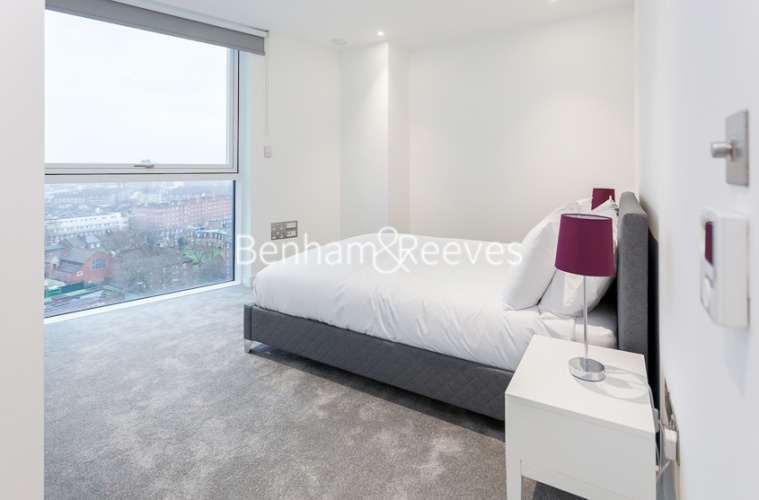 2  bedrooms flat to rent in Gladwin Tower, Wandsworth Road, SW8-image 16