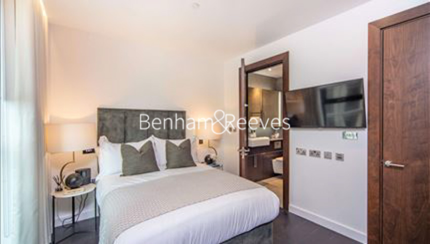 2  bedrooms flat to rent in Thornes House, Charles Clowes Walk, SW11-image 8