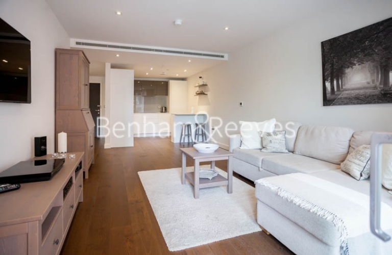 1 bedroom flat to rent in Lambeth High Street, Nine Elms, SE1-image 1