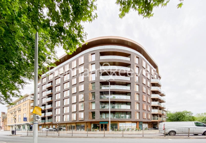 1 bedroom flat to rent in Palace View, Lambeth High Street, SE1-image 6