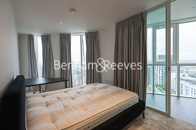2 bedrooms flat to rent in Sky Gardens, Wandsworth Road, SW8-image 12
