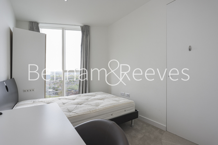 2 bedrooms flat to rent in Sky Gardens, Wandsworth Road, SW8-image 14