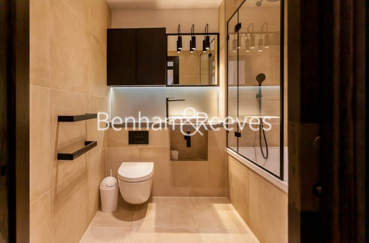 2 bedrooms flat to rent in Keybridge Tower, Nine Elms, SW8-image 8