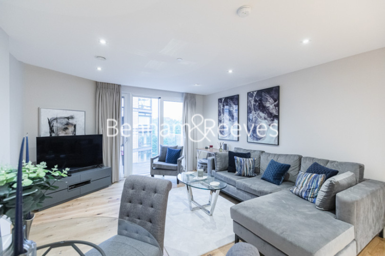 2  bedrooms flat to rent in Lambeth High Street, Vauxhall, SE1-image 1
