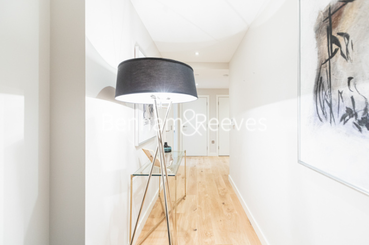 2  bedrooms flat to rent in Lambeth High Street, Vauxhall, SE1-image 18