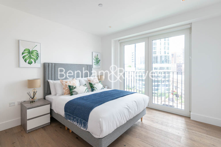 1 bedroom flat to rent in Exchange Gardens, Nine Elms, SW8-image 4