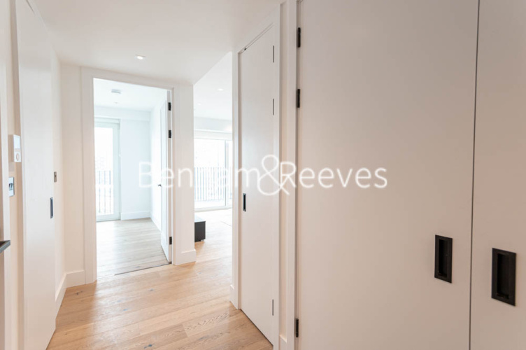 1  bedroom flat to rent in Keybridge Capital, Exchange Gardens, SW8-image 12