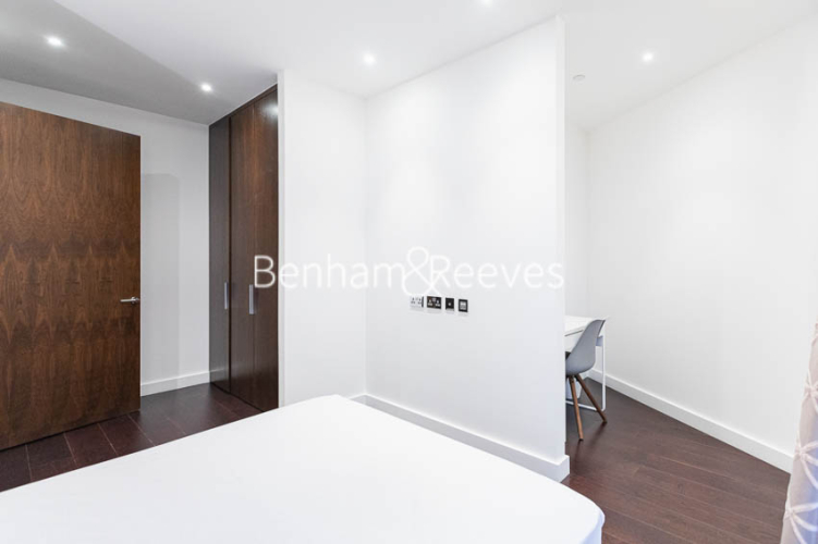 1  bedroom flat to rent in Haines House, Charles Clowes Walk,  SW11-image 10