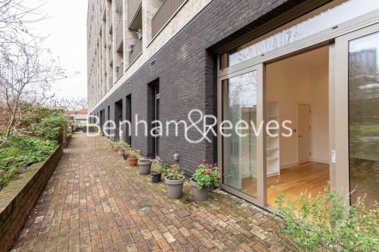 2  bedrooms flat to rent in Caithness Walk, Croydon, CR0-image 10