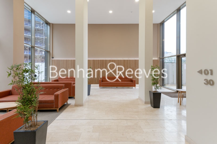2  bedrooms flat to rent in Caithness Walk, Croydon, CR0-image 18