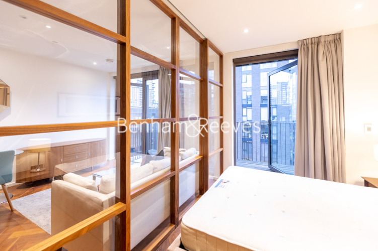 Studio flat to rent in New Union Square, Nine Elms, SW11-image 3