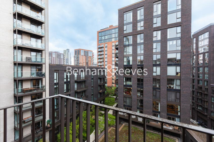 Studio flat to rent in New Union Square, Nine Elms, SW11-image 5