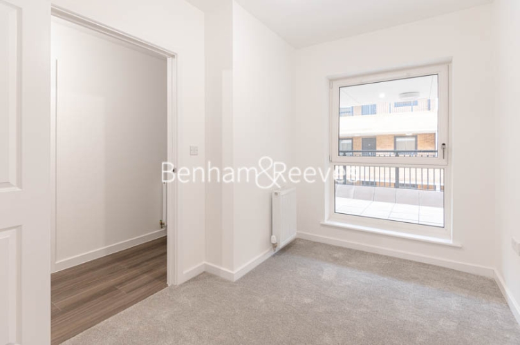 2  bedrooms flat to rent in Thimble Crescent, Wallington, SM6-image 12