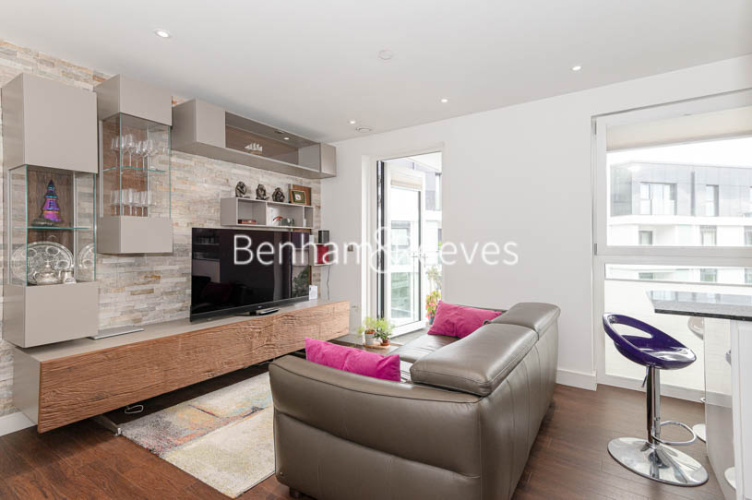 1 bedroom flat to rent in Wandsworth Road, Nine Elms Point, SW8-image 10