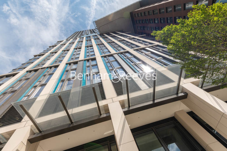 1  bedroom flat to rent in Damac Tower, Vauxhall, SW8-image 13