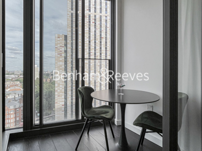 Studio flat to rent in Damac Tower, Vauxhall, SW8-image 11
