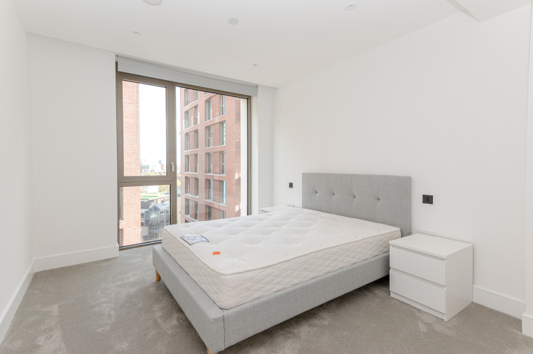 2 bedrooms flat to rent in Palmer Road, Nine Elms, SW11-image 3