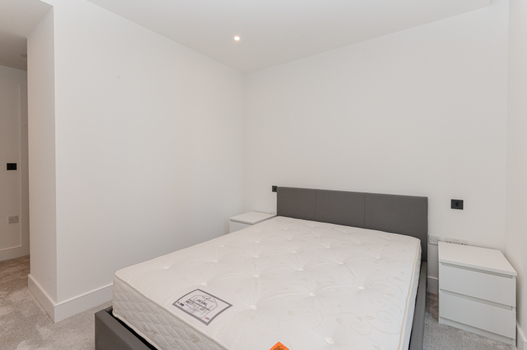 2  bedrooms flat to rent in Salisbury House, Palmer Road, SW11-image 16