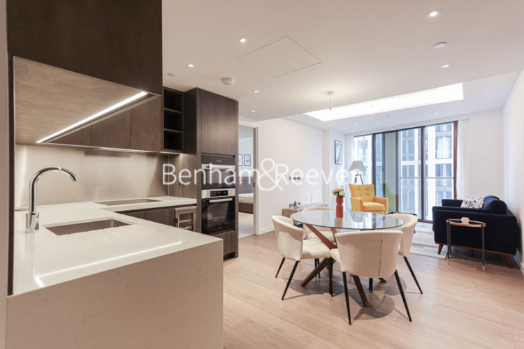 2  bedrooms flat to rent in Thames City, Vauxhall,  SW8-image 1