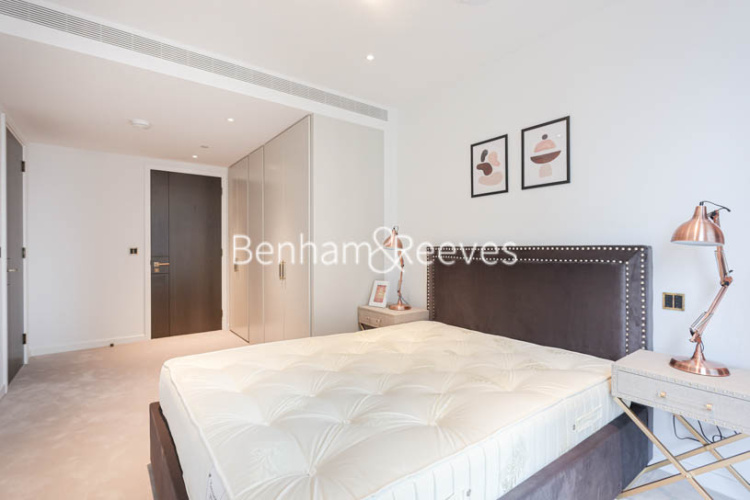 2  bedrooms flat to rent in Thames City, Vauxhall,  SW8-image 12