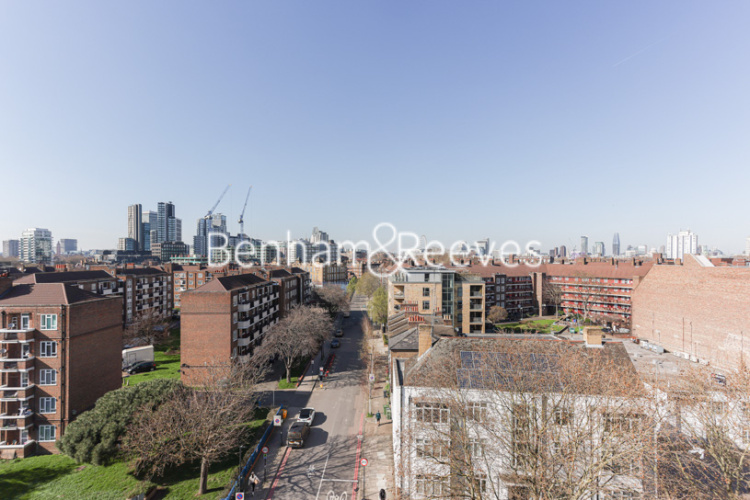 2  bedrooms flat to rent in Phoenix Court Vauxhall, Nine Elms, SE11-image 7