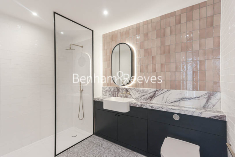 1  bedroom flat to rent in The Modern, Viaduct Gardens, SW11-image 5