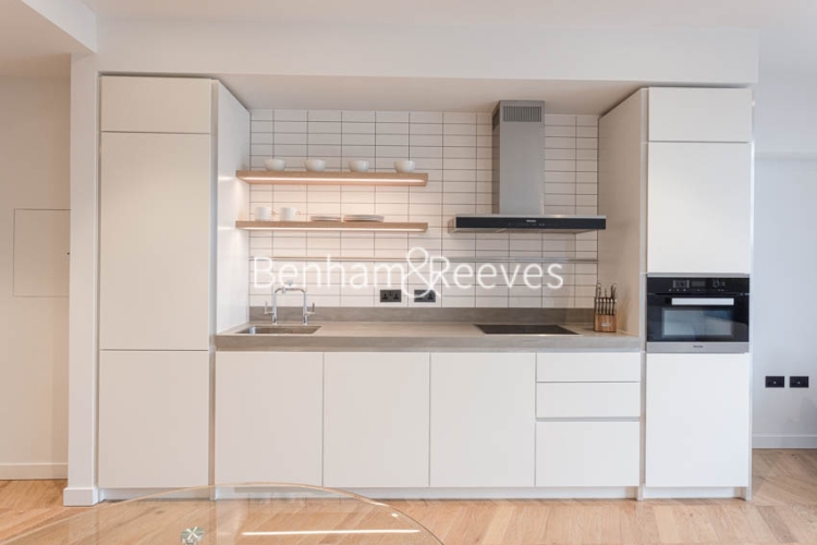 Studio flat to rent in Circus Road East, Nine Elms, SW11-image 2