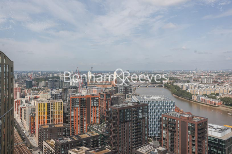 1 bedroom flat to rent in Sky Gardens, Wandsworth Road, SW8-image 5