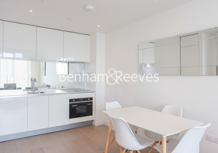 1 bedroom flat to rent in Sky Gardens, Wandsworth Road, SW8-image 7