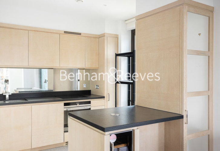 2  bedrooms flat to rent in Legacy Building, Viaduct Gardens, SW11-image 2