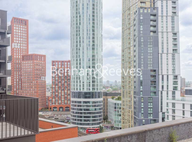2  bedrooms flat to rent in Legacy Building, Viaduct Gardens, SW11-image 6