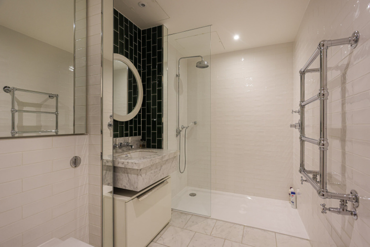 2  bedrooms flat to rent in Ambassador Building, Nine Elms, SW11-image 10